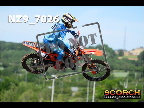 Experts-102