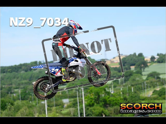 Experts-110
