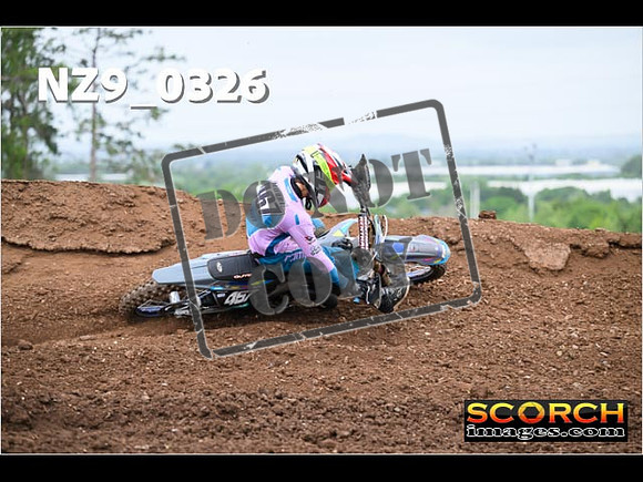 Experts-158