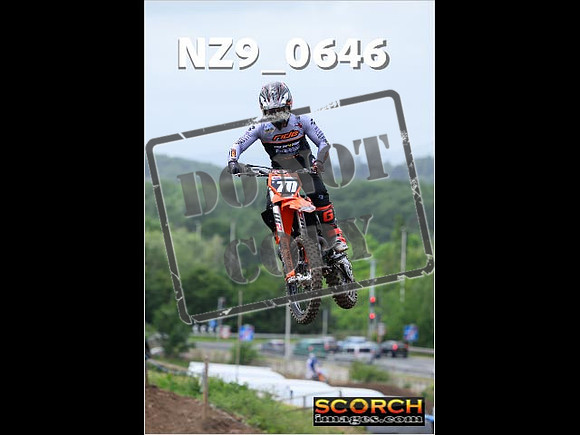 Experts-180