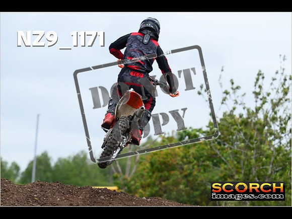 Experts-386
