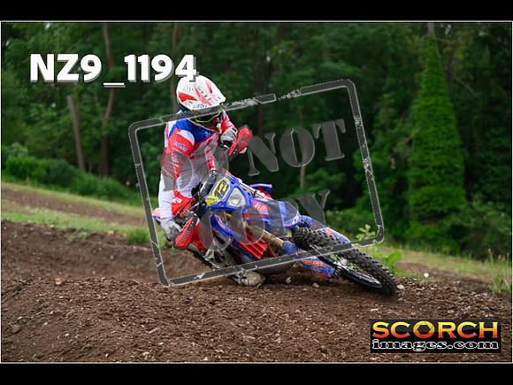 Experts-409