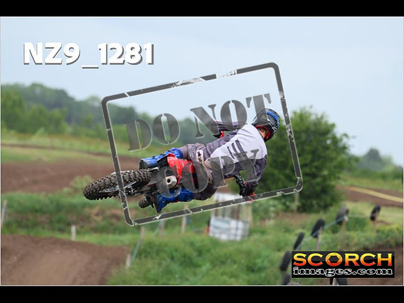 Experts-487