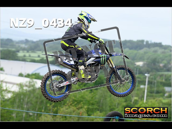 IntersBlue-083