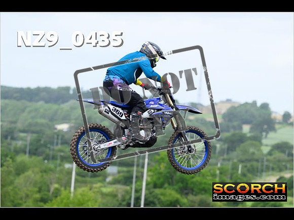 IntersBlue-084
