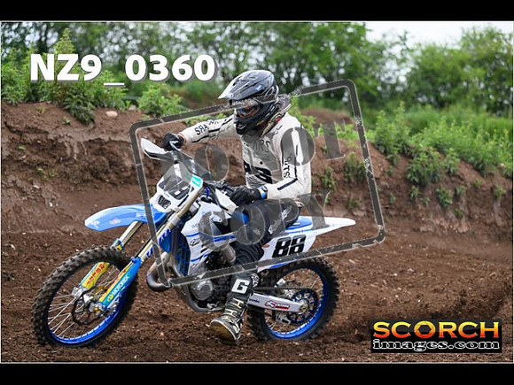 IntersBlue-009