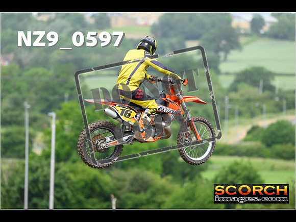 Inters Green-080