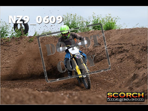 Inters Green-091