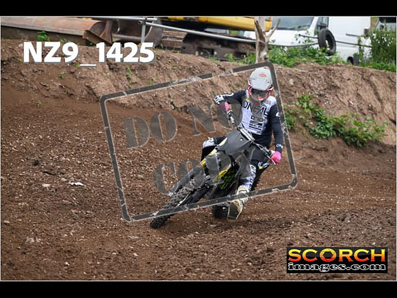 Inters Green-210