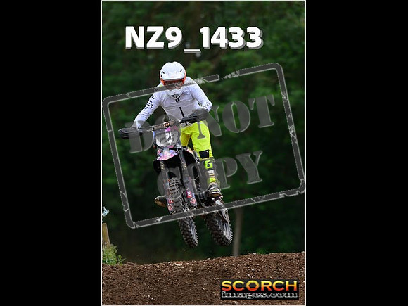 Inters Green-215