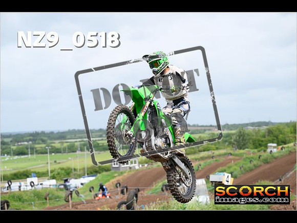 Inters Green-001