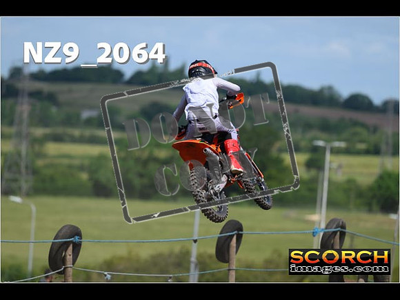 Youth-087