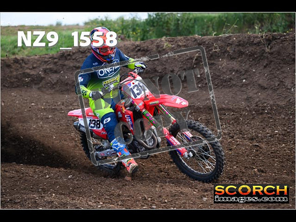 Experts-025