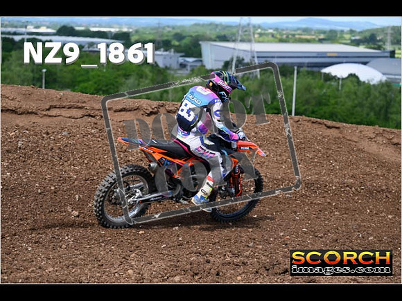 Girls Group-125