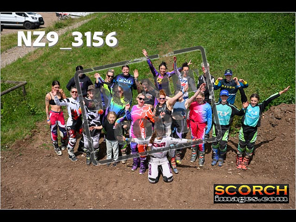 Girls Group-323