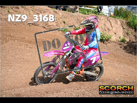 Girls Group-335