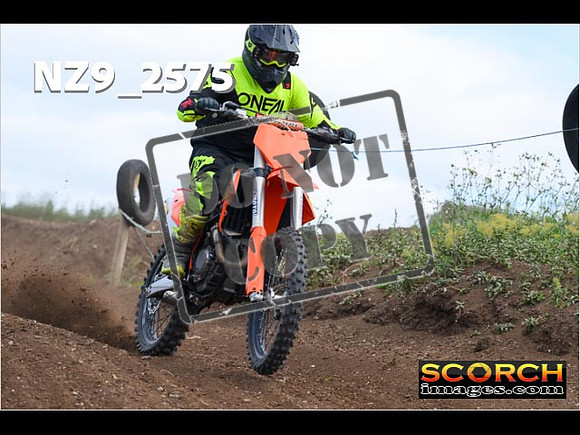 Inters-210