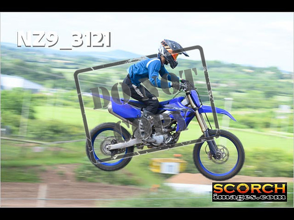 Inters-400