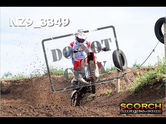Experts-084