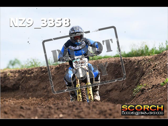 Experts-092