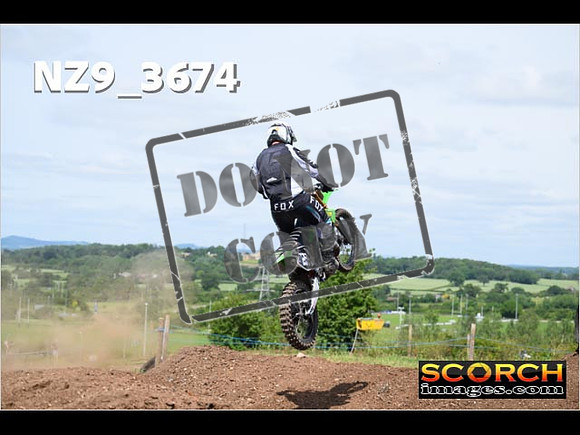 Experts-120