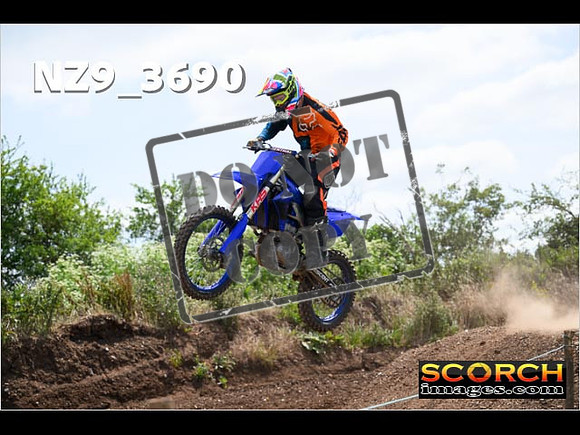 Experts-134