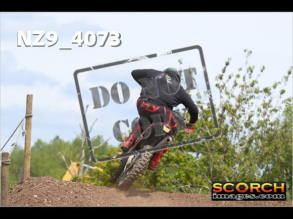 Experts-222