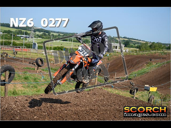 Thur19Jun-013