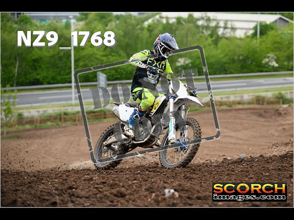 Thur08May-084