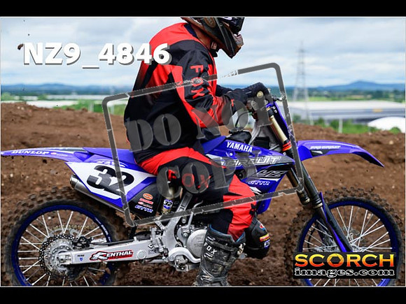 Over 40's-051