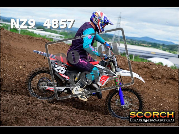 Over 40's-062