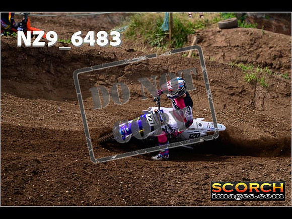 Experts-080