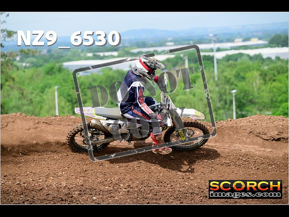 Experts-122
