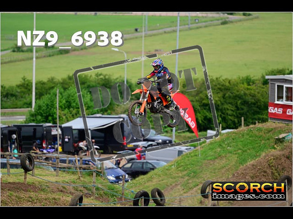 Experts-188