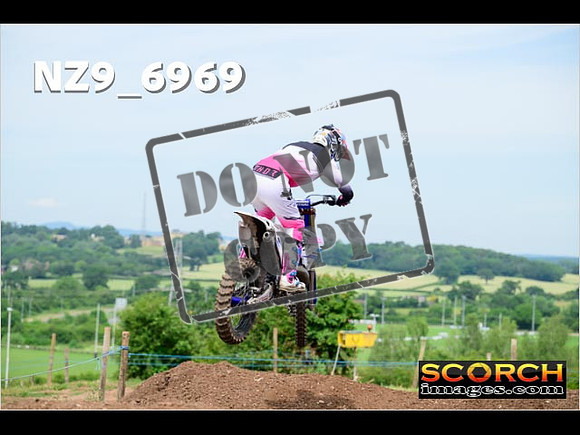 Experts-216
