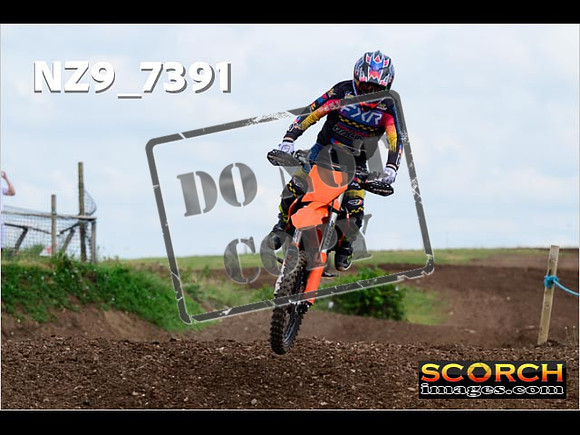 Experts-321