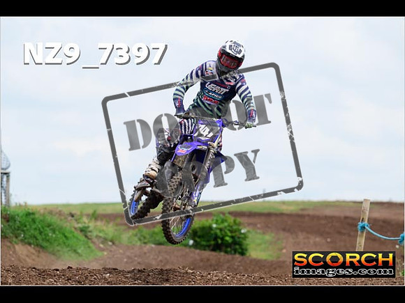 Experts-326
