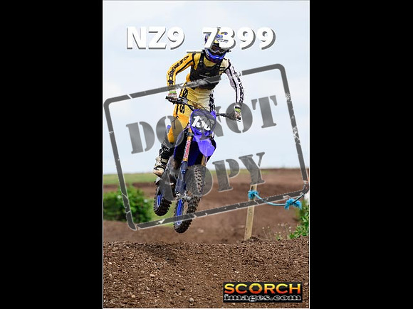 Experts-328