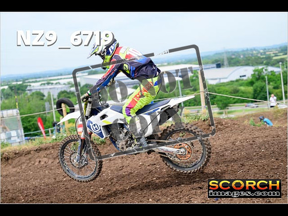 Inters-142