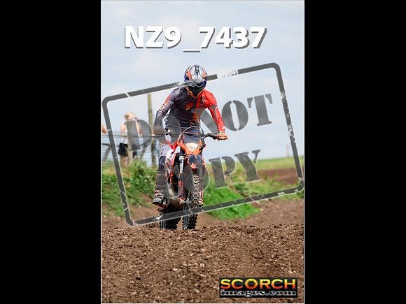 Inters-351