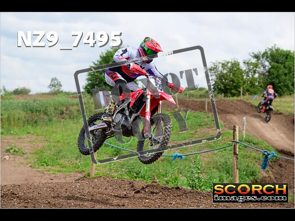 Inters-407