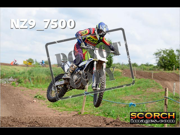 Inters-412