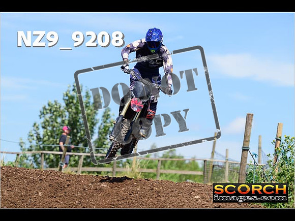Inters-243