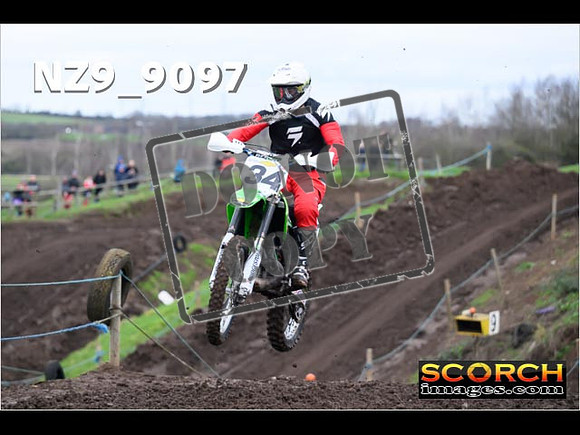 Experts-014