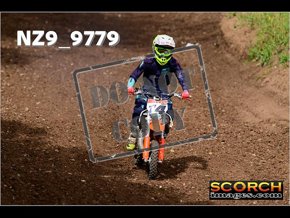 Youth-093