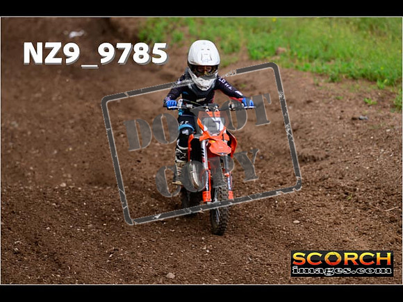 Youth-099