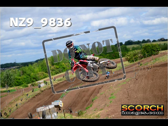 Experts-120