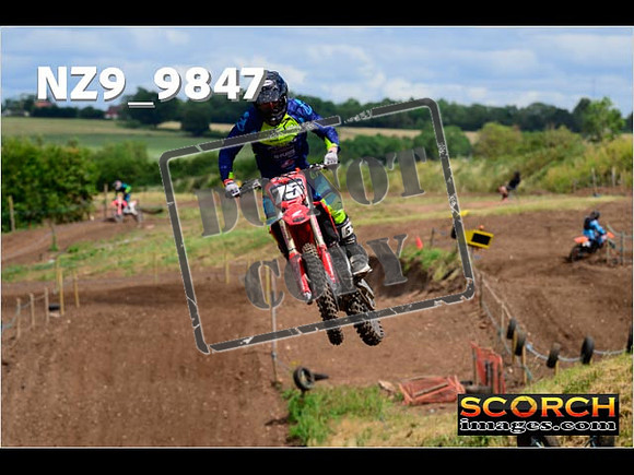 Experts-130