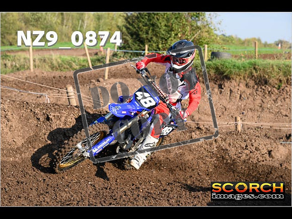 Experts-089