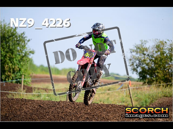 Experts-116